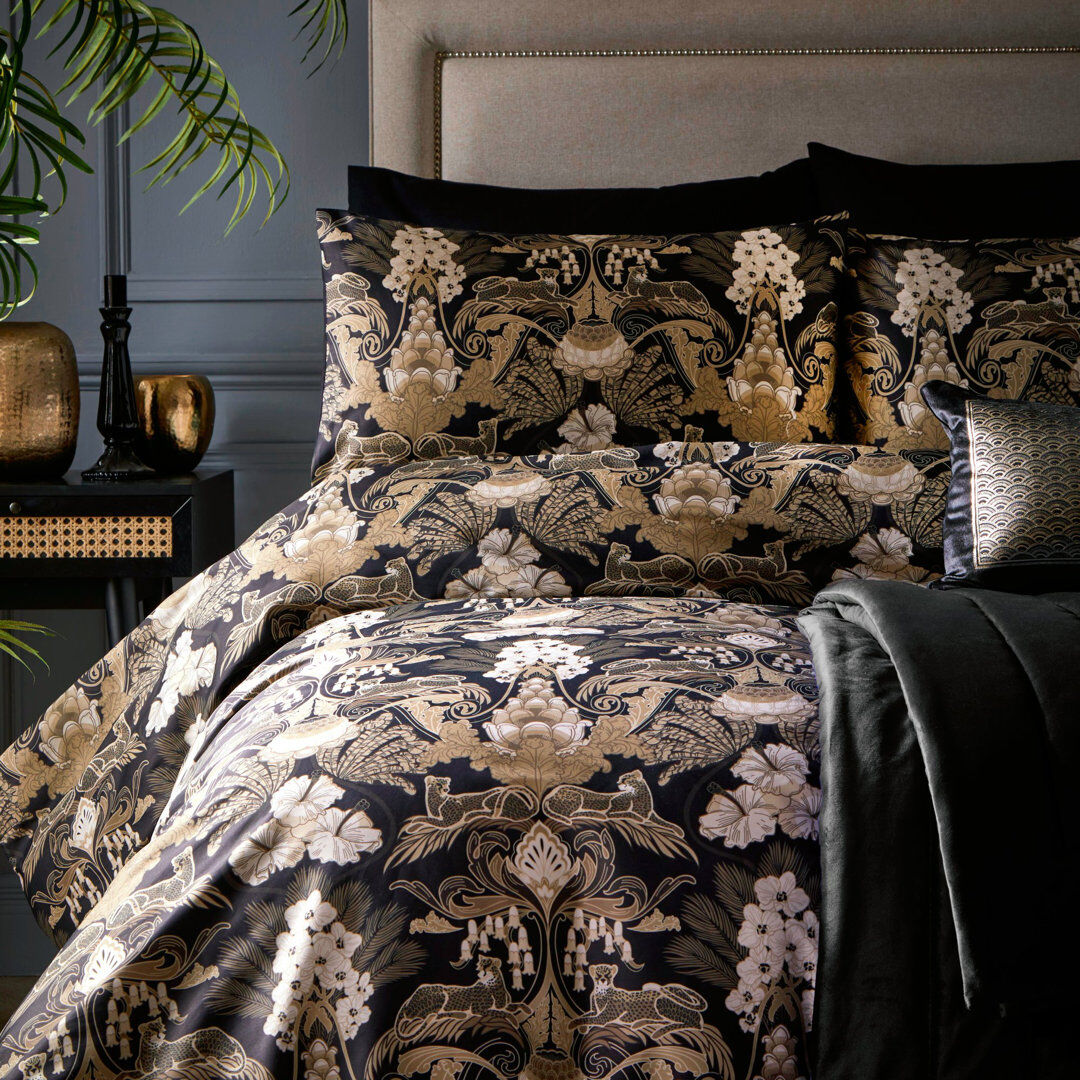 Laurence Llewelyn-Bowen Suburban Jungle Cotton Duvet Set Black/Gold Super King - 2 Standard Pillowcases