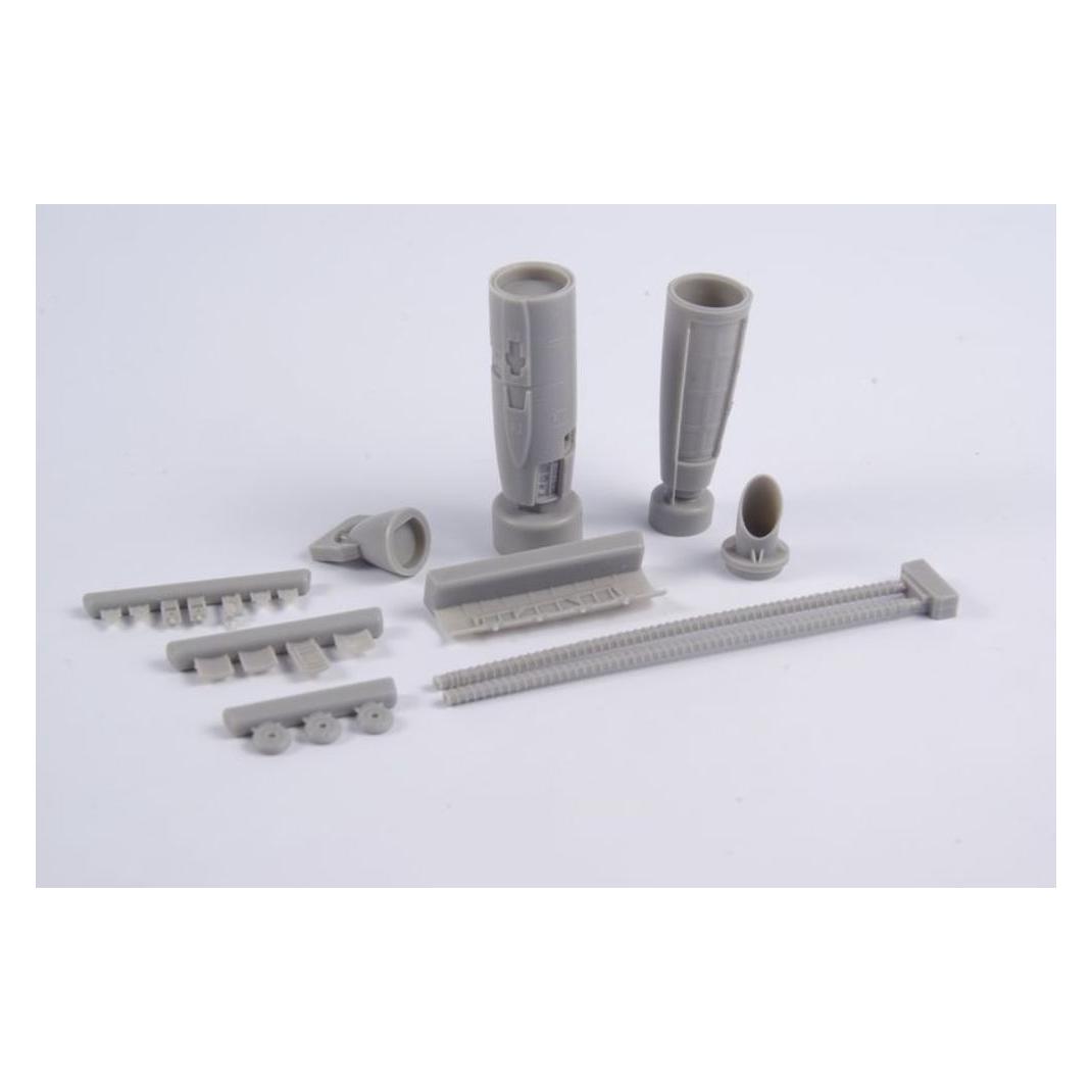 CMK Palouste Mk.101/100-Jet Air Starter Trolleys and Airborne Pod (129-4368)