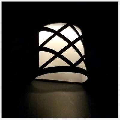 United Solar Powered LED Outdoor Wall Light Waterproof Energy Saving Garden Lamp warm White