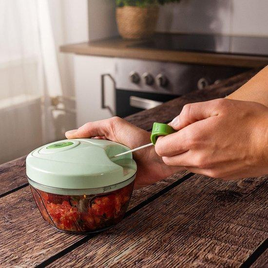 Unyqoos groentesnijder met trekkoord – handmatige hakker voor uien en knoflook met roestvrijstalen messen en antislipbasis