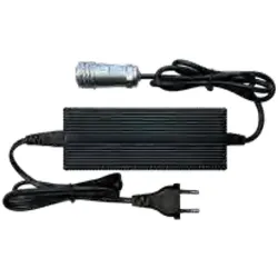 Ladegerät für den Q-Power Akku. Ladezeit maximal 5h.
