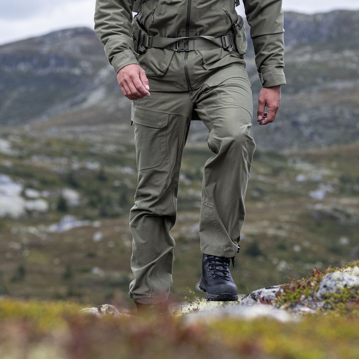 Bergans Hogna 3L Pants green mud (12731) L 235826-2785-12731-L