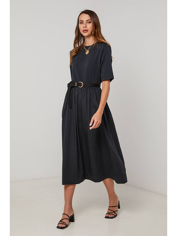 Lin Passion Kleid in Schwarz - 36/38