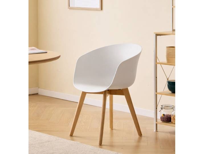 Chaise de salle à manger scandinave en polypropylène blanc