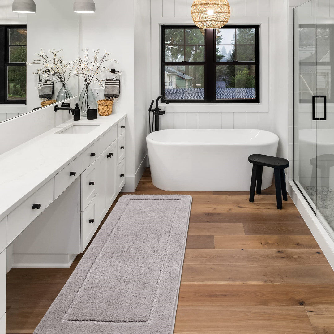 Ebern Designs Rialmo Microfiber / Microsuede Non-Slip Bath Rug Grey 60cm W