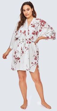 KIM + ONO Plus Size Japanese Cherry Blossom & Crane Kimono - Short - white (final sale) / plus size