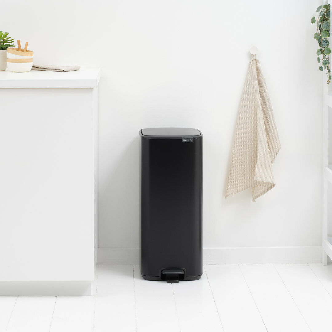 Brabantia 30 Litre Bo Pedal Bin Matt Black 30L