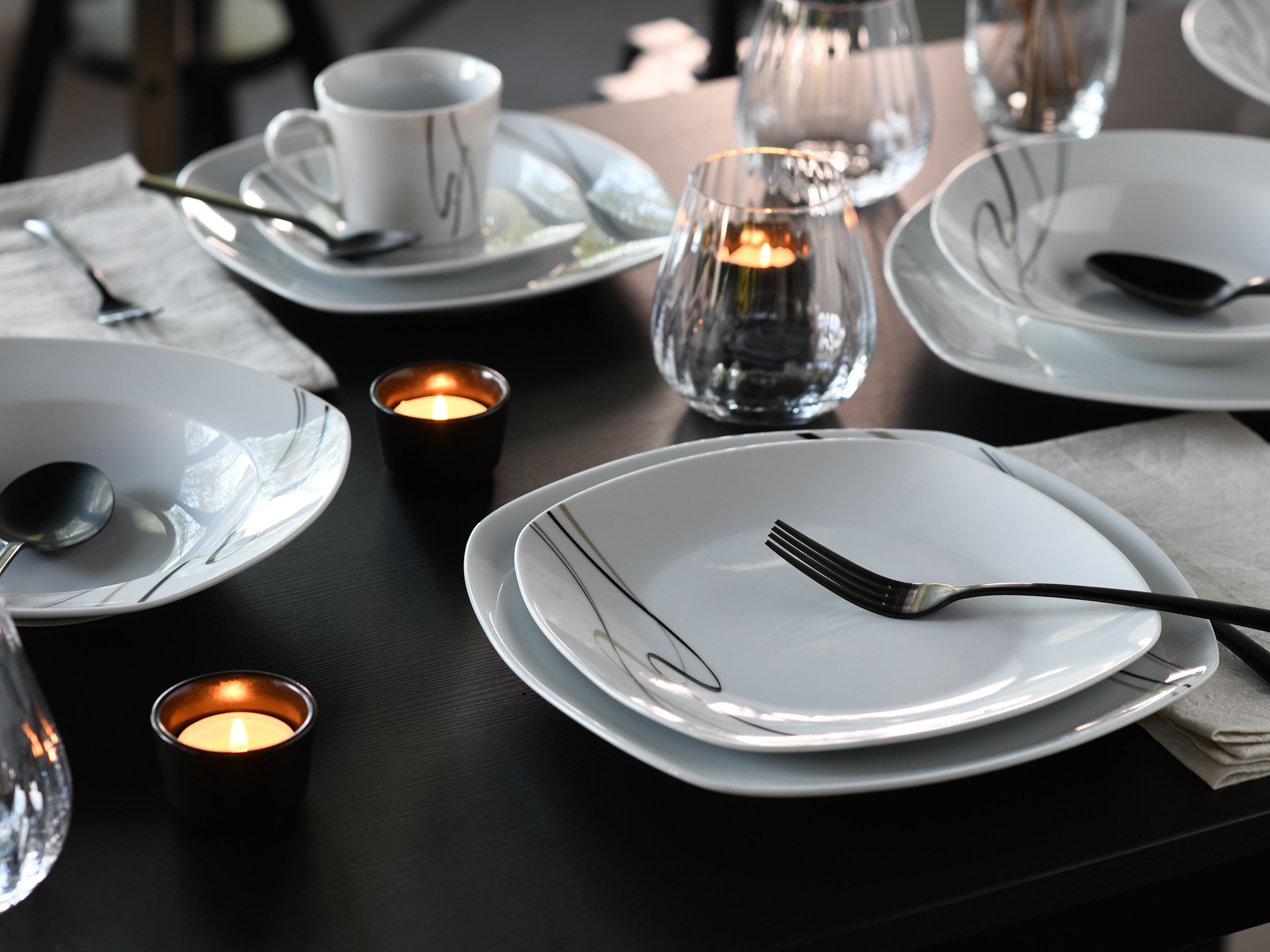 Kombiservice CREATABLE "Amelie Piazza, Kombi-Service 30-tlg", weiß, 30 Stk., Porzellan, Geschirr-Sets, Kombiservice, Elegant, Schwungvoller Liniendekor
