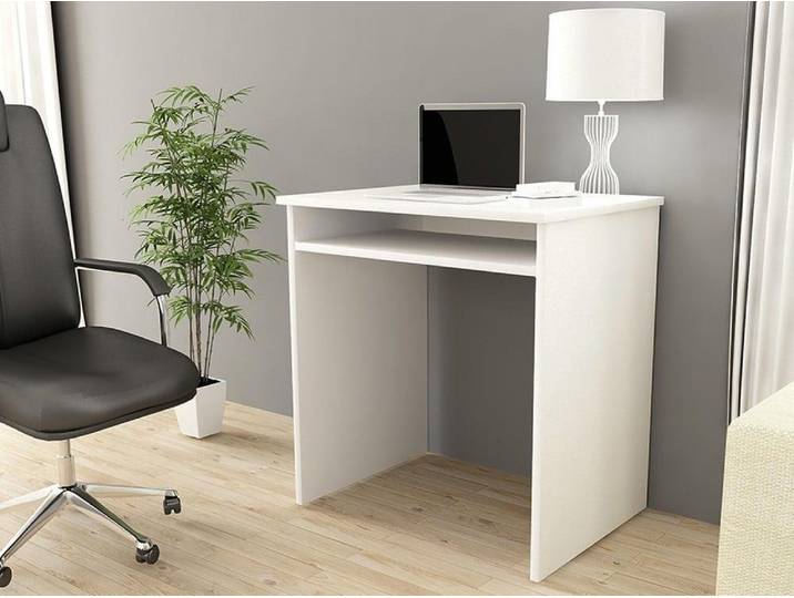 Kompakter Schreibtisch STAR 68 cm mit ausziehbarer Tastaturablage