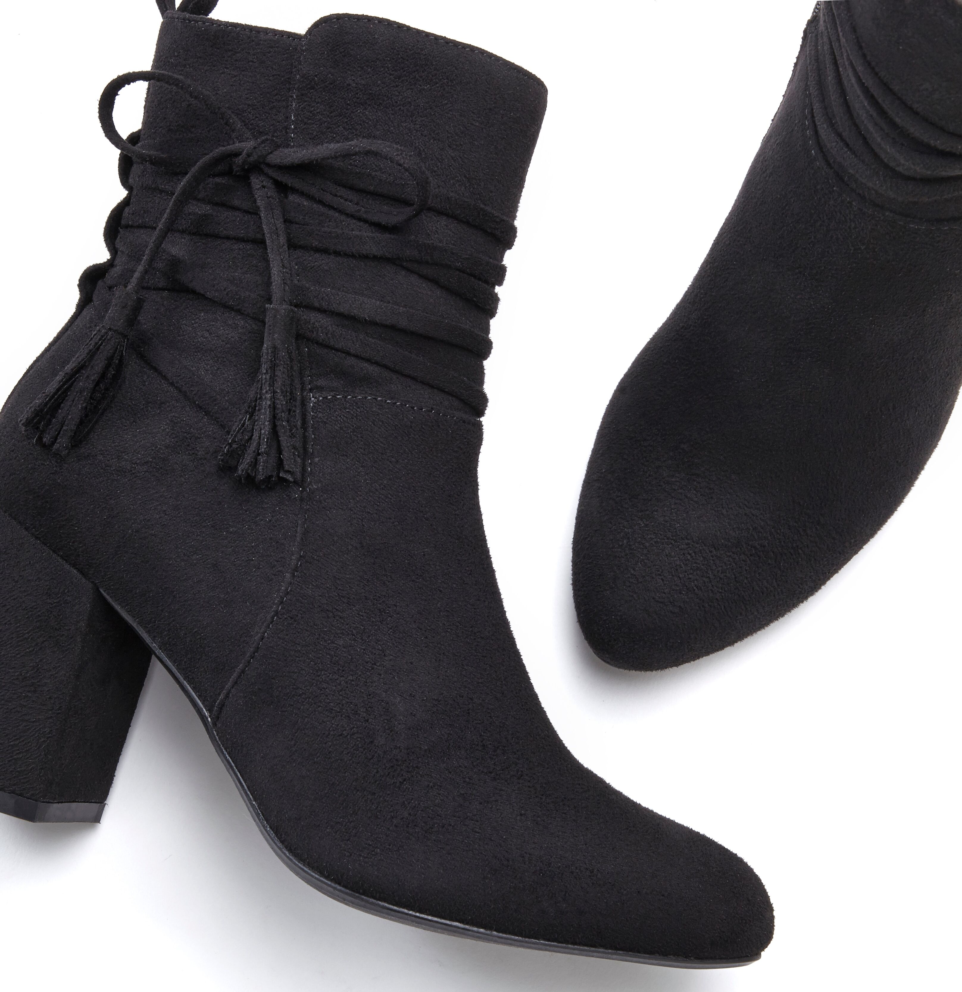 Stiefelette LASCANA "High-Heel-Stiefelette, Ankle Boots, Stiefel", Damen, Gr. 35, schwarz, Obermaterial: 100% Textilmaterial. Decksohle: 100% Lederimitat. Futter: 100% Textilmaterial. Laufsohle: 100% Synthetik, unifarben, festlich, Schuhe Stiefelette, mit