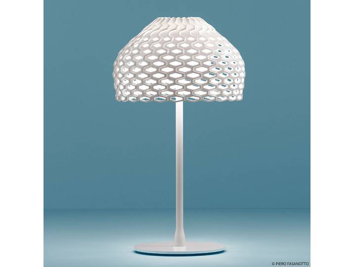 Tatou T Tischleuchte Weiß - Flos - Wohnzimmer - Design - Metall - Mit Schirm
