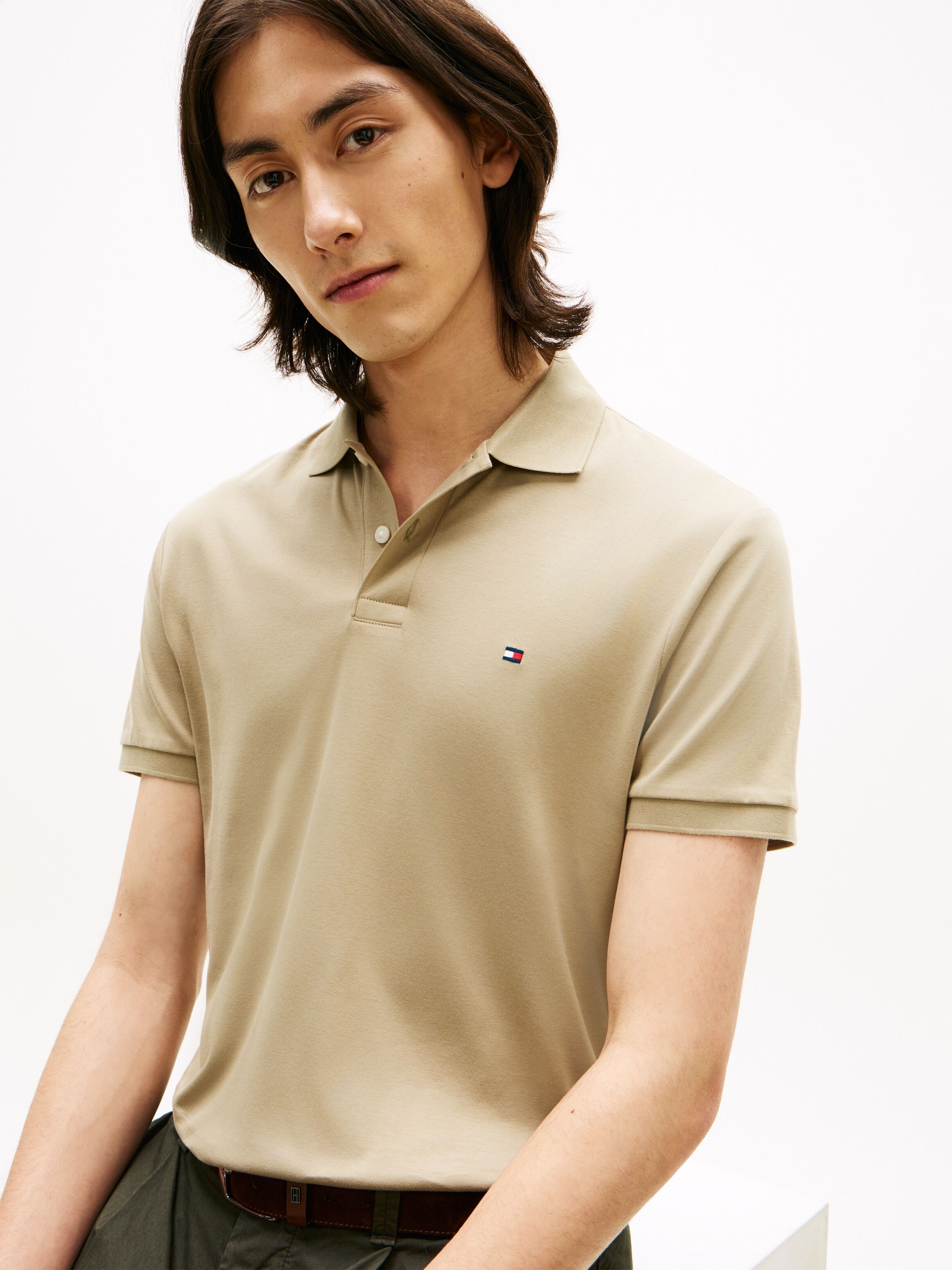 Tommy Hilfiger "LIQUID COTTON REGULAR SEASONAL" mit Logostickerei keystone S