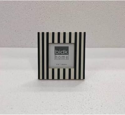BIDK Home Resin Frame Black and White Stripes - BLACK & WHITE