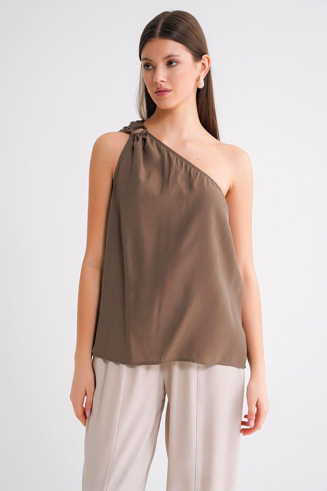 Asymmetrisches Kragen-Accessoire Detaillierte Bluse