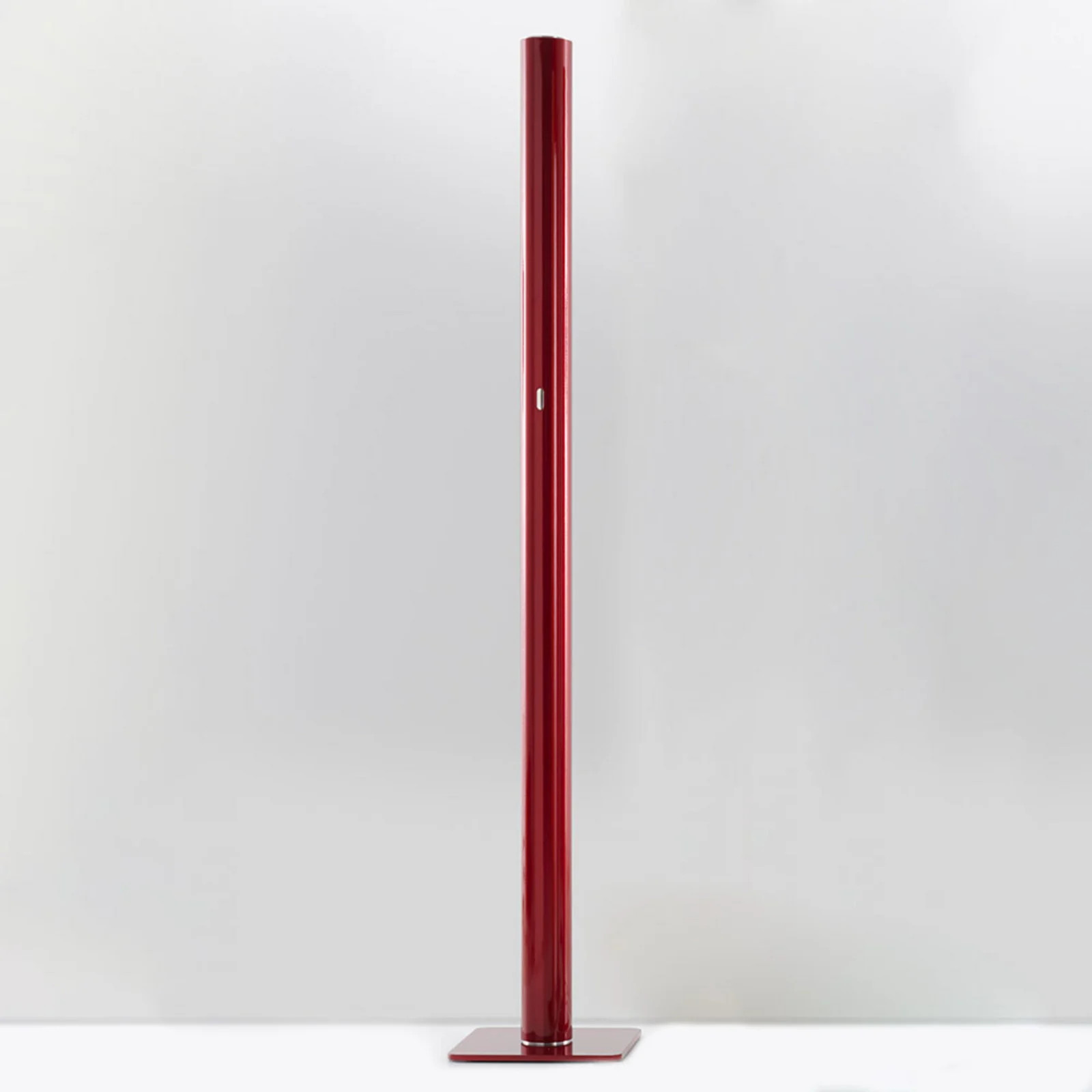 Artemide Ilio Dimbare LED Vloerlamp Rood Aluminium