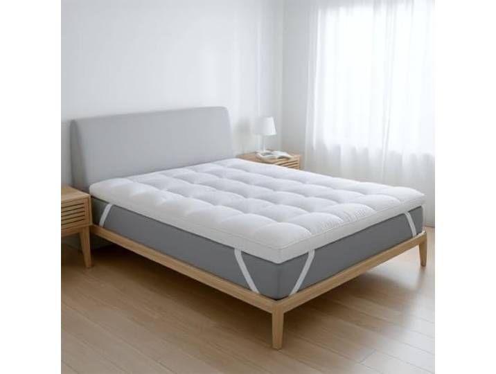The White Stone Matratzen Topper 140x190 cm mit 1000 g/m² Faserfüllung Extra Komfort Matratzenauflage mit integrierter atmungsaktiver Luftkammer Topper mit Wolken-Effekt