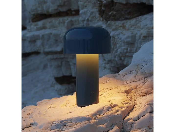 Bellhop LED-Akku-Tischlampe, blau, 21 cm, dim., IP54 - Flos - Wohnzimmer - Design - Kunststoff - Rund