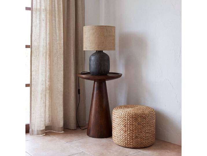 Schwarze Keramiklampe mit Jute-Lampenschirm, H 49 cm