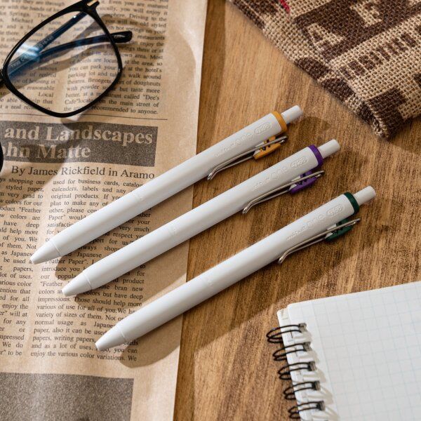 Uni-Ball One Gelpen   Metalklips   Blå