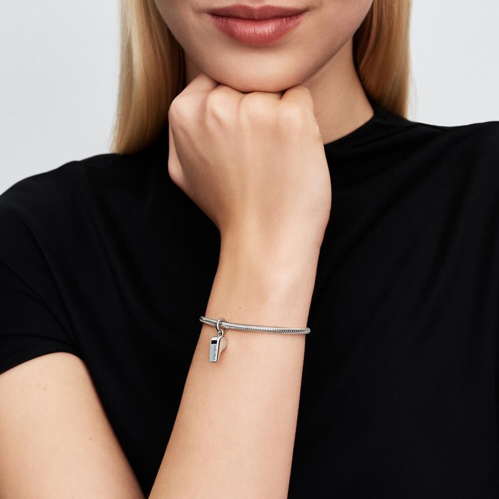 Pandora Charm-Anhänger Trillerpfeife, 925er Silber, Moments silber