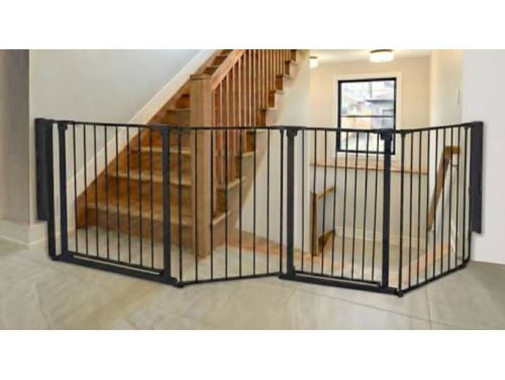 Safetots Zwei-Tür-Treppenschutzgitter mit Multi-Panel-Lösung, Schwarz, 246cm Gesamtlänge, Schraubmontage
