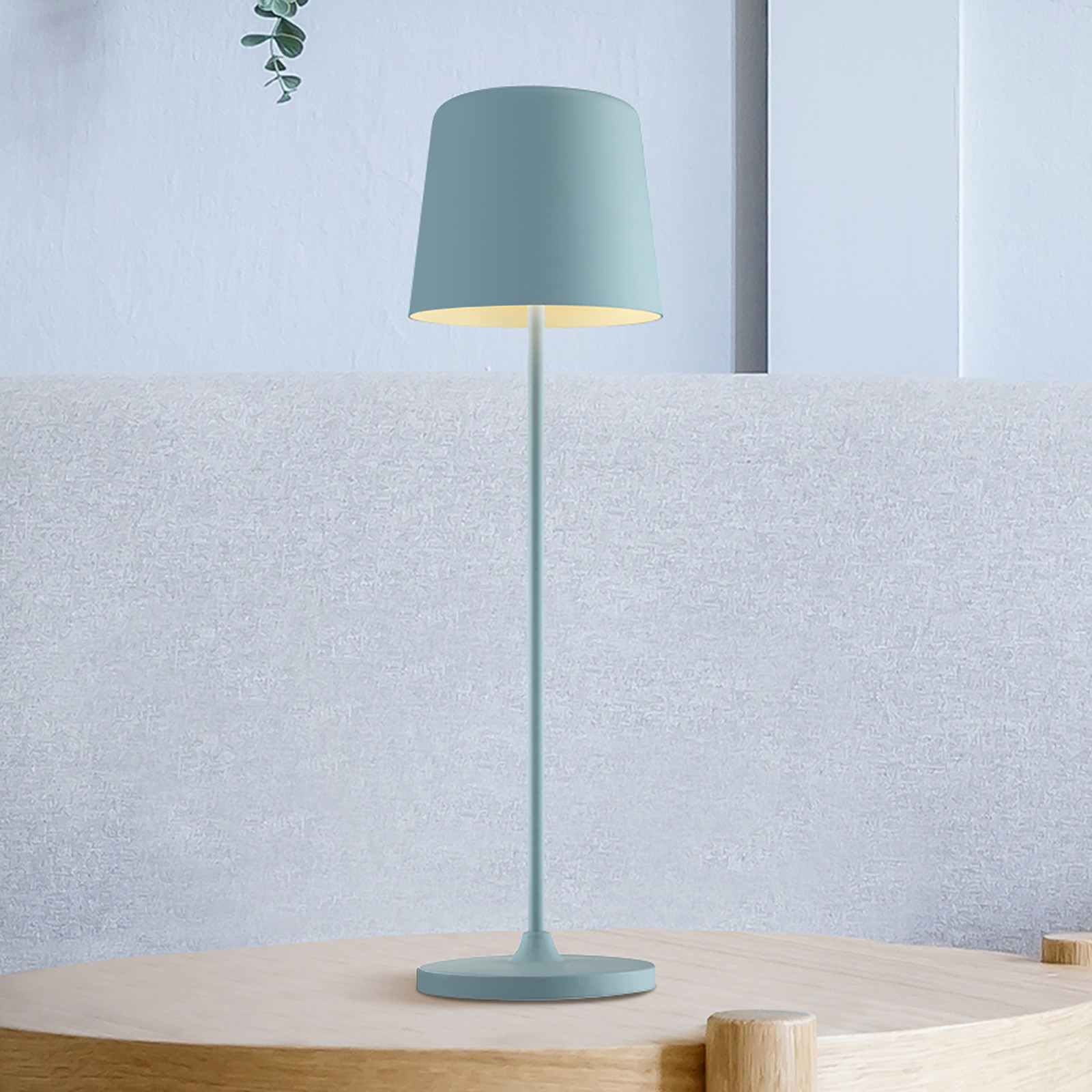 Brilliant Kaami draagbare LED-buitenlamp lichtblauw, dimbaar en oplaadbaar via USB, Hoogte: 37 cm