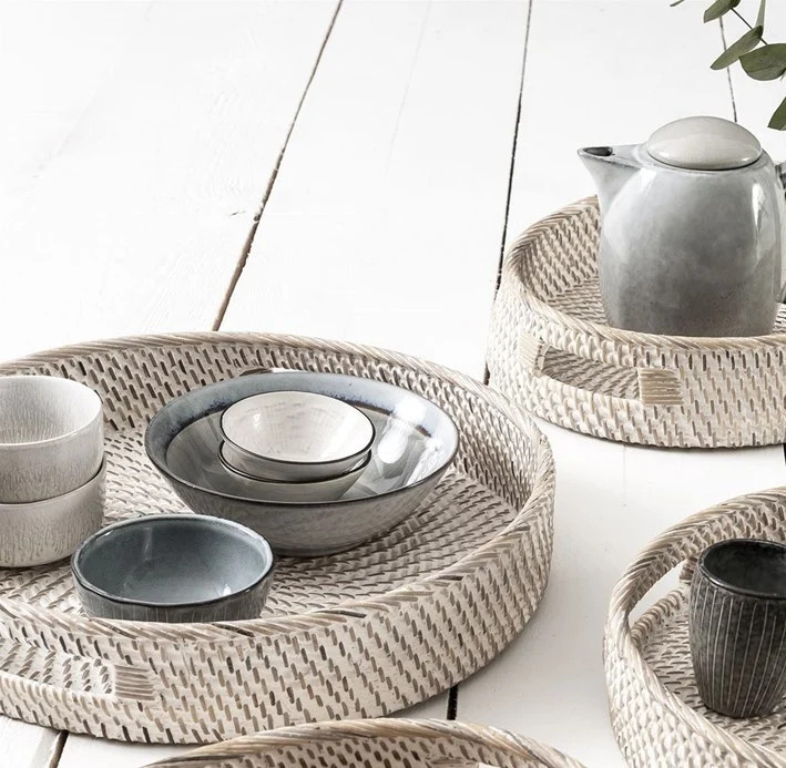 MUST Living Dienblad Rond Rattan Saint Barths set van 2 - Wit/Beige