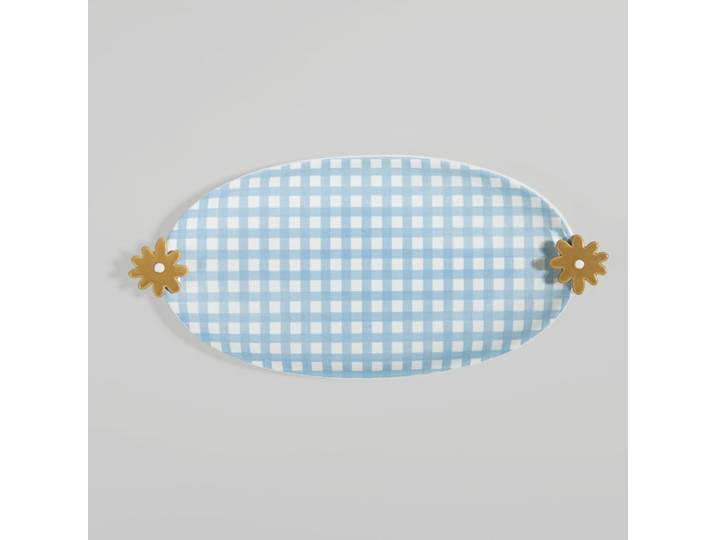 Servierschale aus Steingut mit blau-weiß kariertem Muster und floralen Griffen