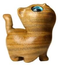 Uplift Picks Sandalwood Wooden Cat Figurine Kawaii Hand Carved Cute Animal Desk Decor brown