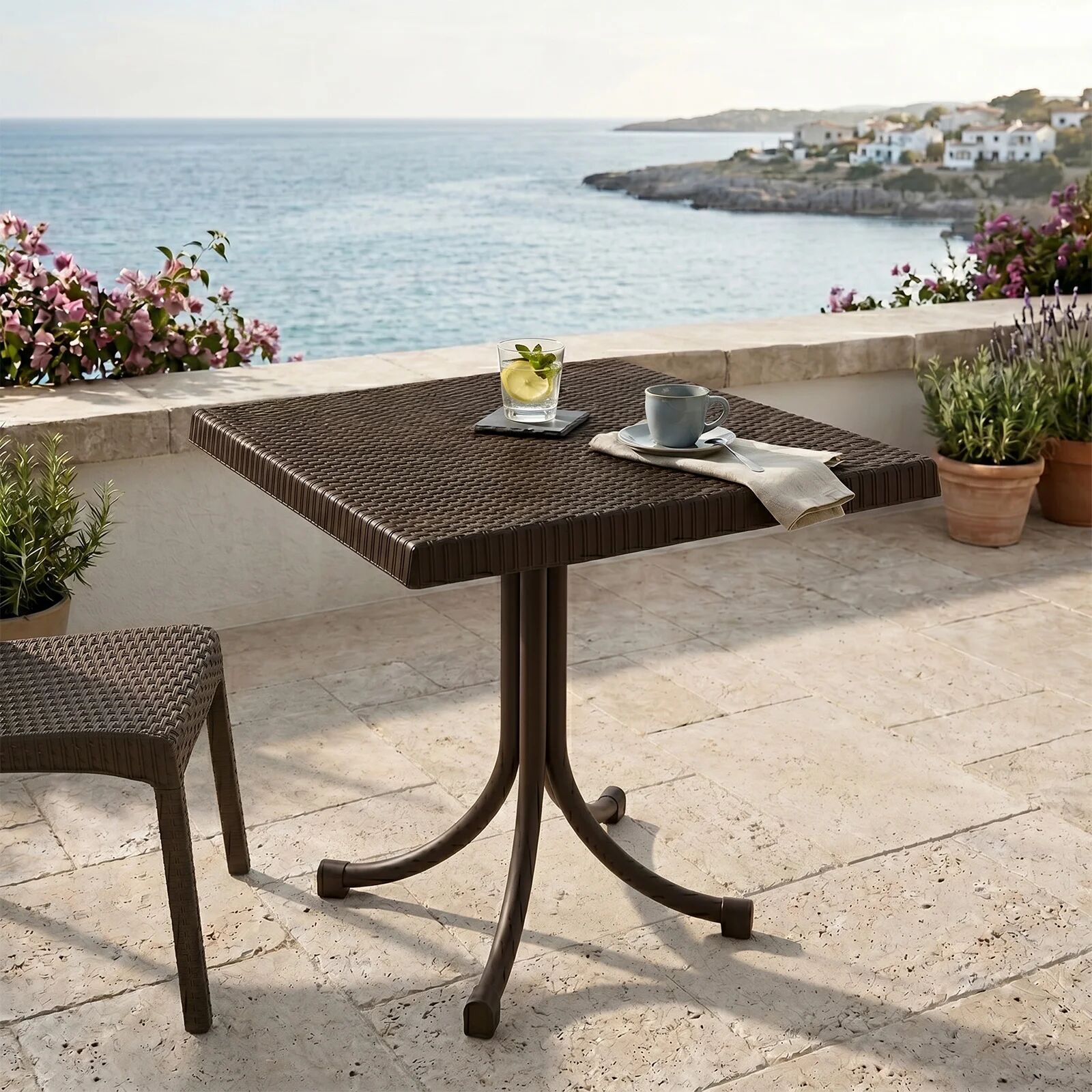 garneroarredamenti Tavolo da giardino esterno bar dehors quadrato 80x80cm polipropilene effetto rattan marrone Ivo