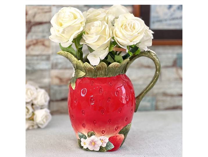 Vase en céramique à motif de fraises pastorales pour la décoration de la pièce