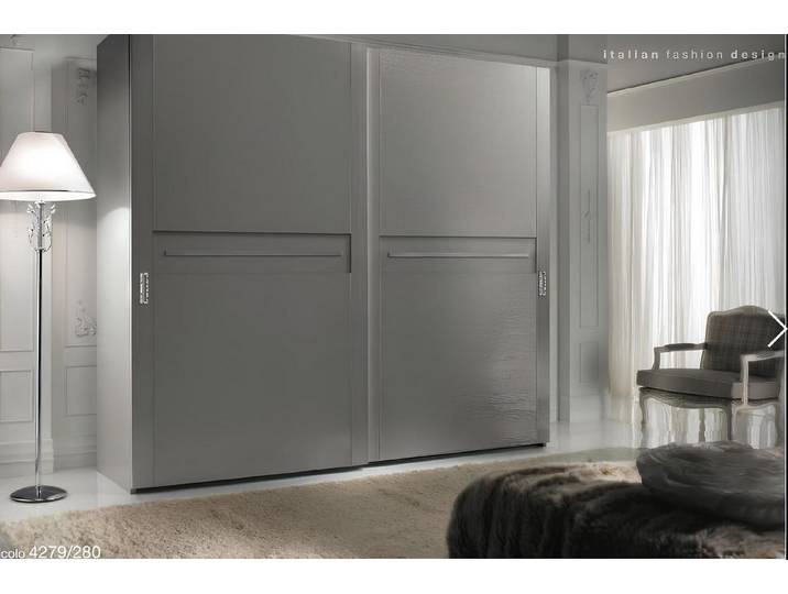 JVmoebel Kleiderschrank Moderner Kleiderschrank aus Holz mit silberfarbener Oberfläche (1-St) Made in Europa