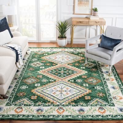 SAFAVIEH Handmade Aspen Ila Boho Tribal Wool Rug