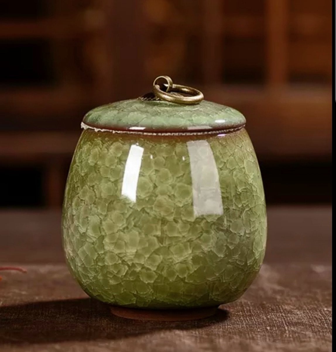 Mini Urn van keramiek in het groen, 170 ml