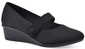 Women's Brightly Wedge by Cliffs in Black (Size 8 M)