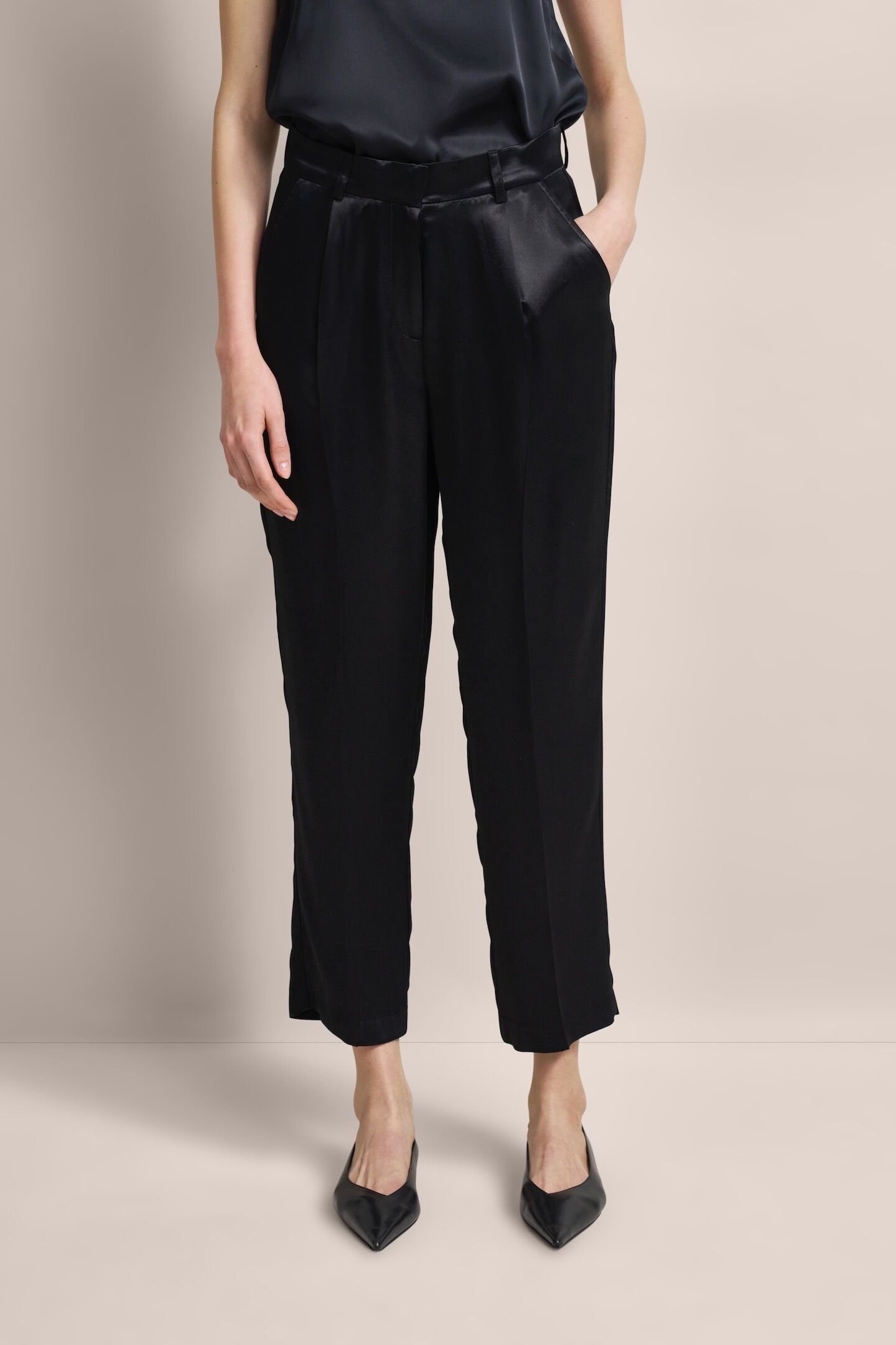 Stoffhose BUGATTI, Damen, Gr. 38, Normalgrößen, schwarz, 100% Viskose, unifarben, normal, Hosen Stoffhose, mit Bügelfalte