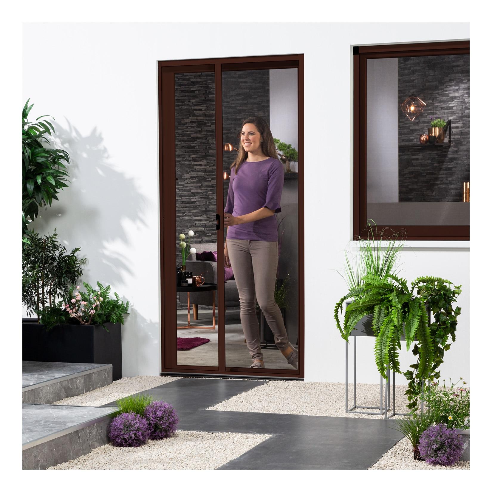 Insektenschutz-Alu-Türrollo Bausatz "SMART" 125x220 cm in Braun