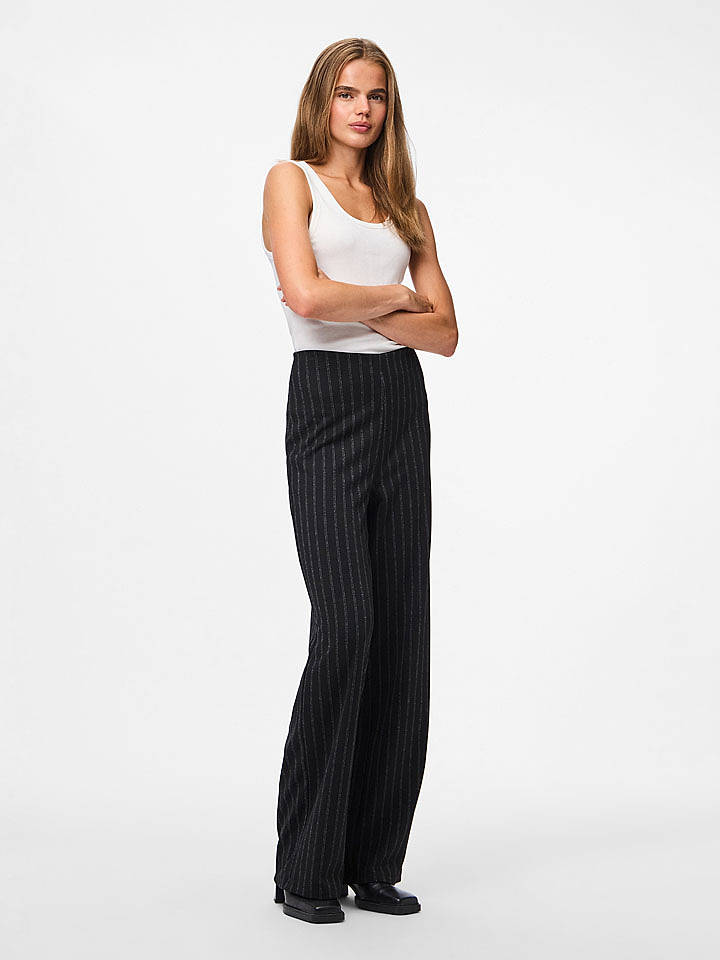 Pieces Marlenehose "Pcjiannah" in Schwarz - M