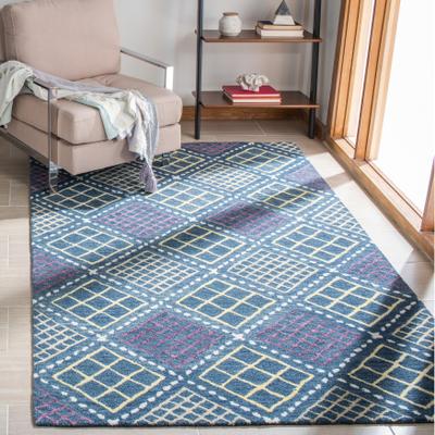 SAFAVIEH Handmade Metro Heidur Wool Rug