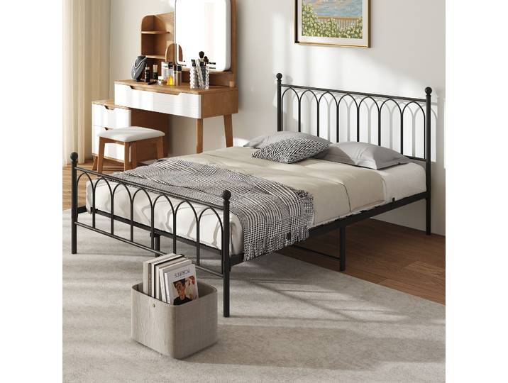 Lit Simple 140x200 Cm Métal Rustique Noir\, Structure Robuste Avec 5 Pieds\, Tête De Lit Haute\, Rangement Sous Lit 27 Cm