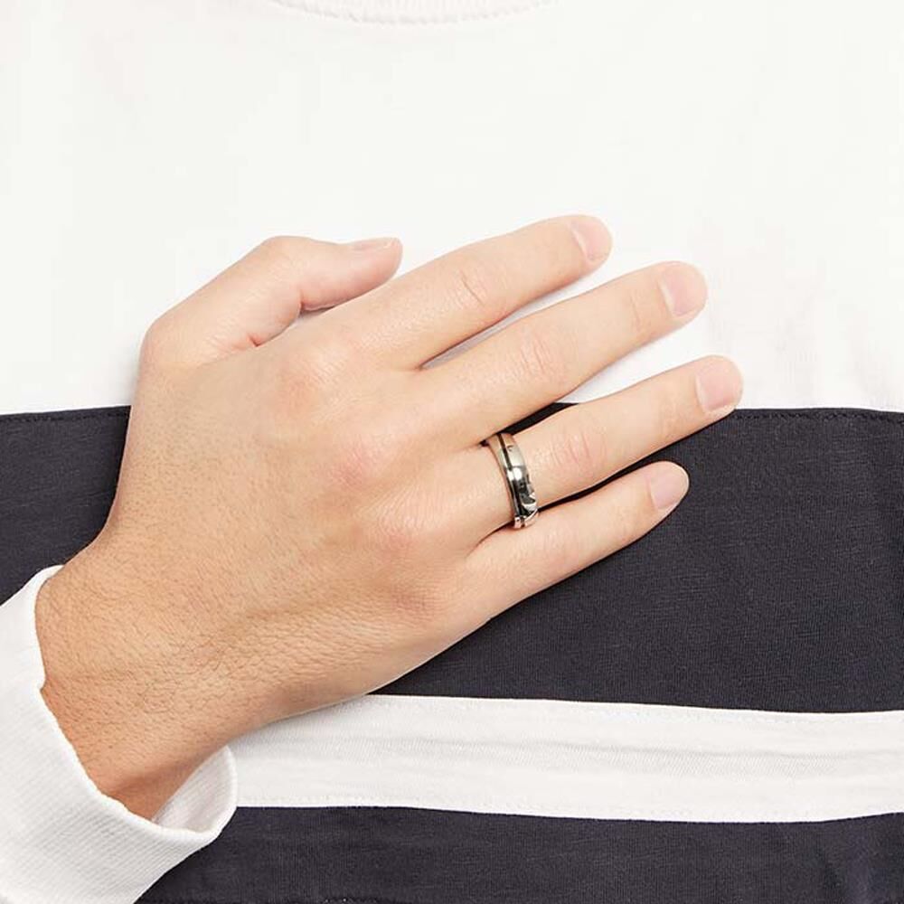 Unique Ring aus Edelstahl poliert schwarze Rille 6mm silber