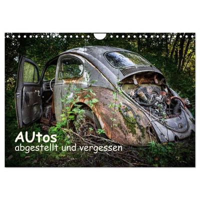 Autos, abgestellt und vergessen (Wandkalender 2026 DIN A4 quer), CALVENDO Monatskalender