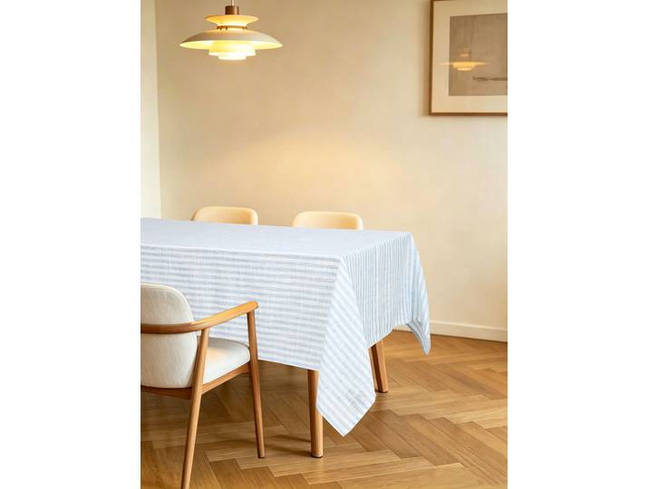 Tischdecke GOODPRODUCT Marric 1 Stück, halbtransparent, Dekoration Gr. 5, blau, B:135cm L:250cm, Polyester, Tischdecken, Tischdecke, halbtransparente Tischdecke, Leinenoptik mit Streifen