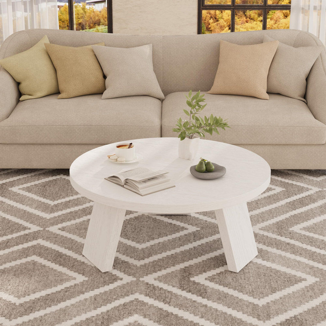 Ebern Designs Moderner runder Couchtisch im Landhausstil aus Holz – Stabile Konstruktion mit 3 Beinen – Einfache Montage – 85 x 40 cm – Schwarze Prägung White 39.9cm H X 85.1cm W X 85.1cm D