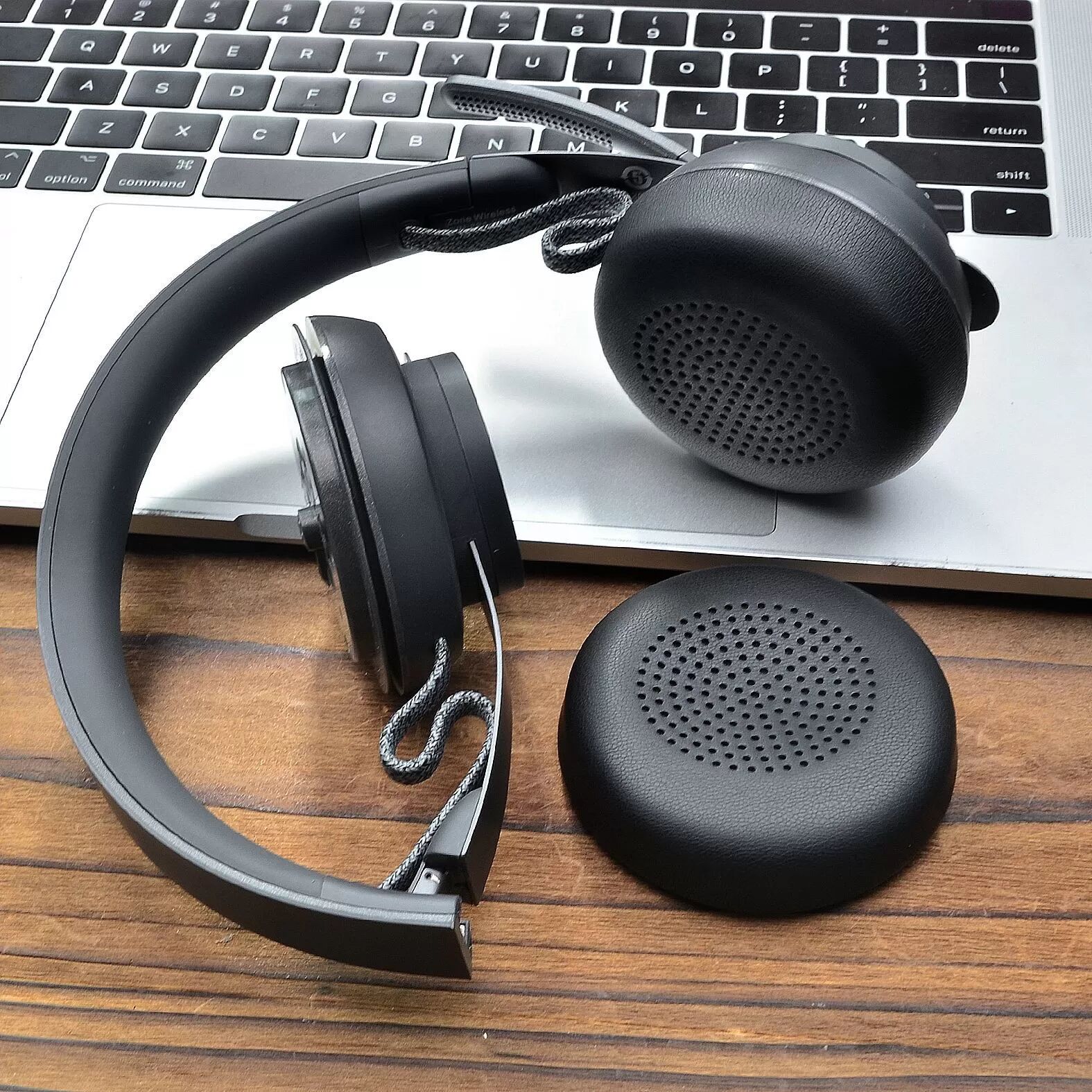 INF Ersatz-Ohrpolster für Logitech Zone Wireless Headphones