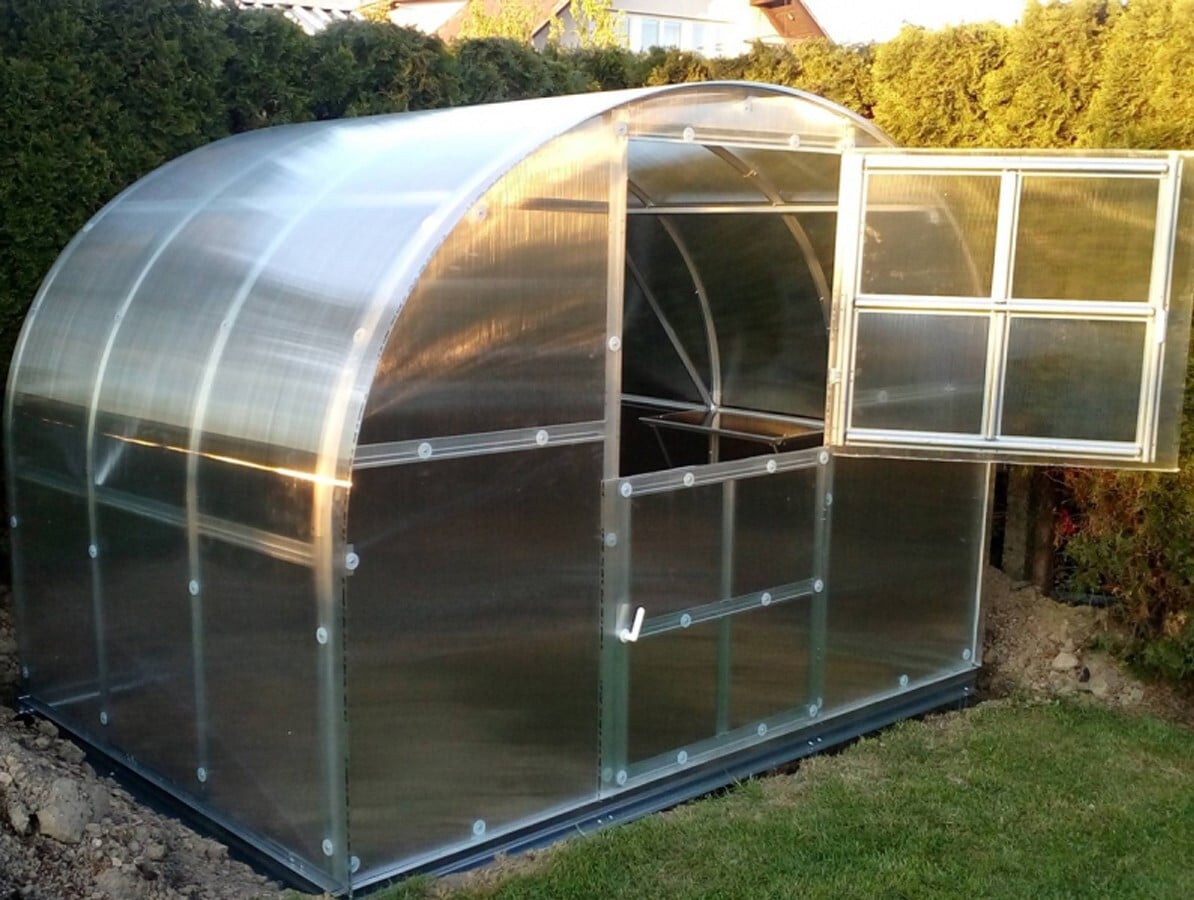 Baumera Kas KLASIKA 6 met funderingen en 6 mm polycarbonaat, 3 x 2 meter
