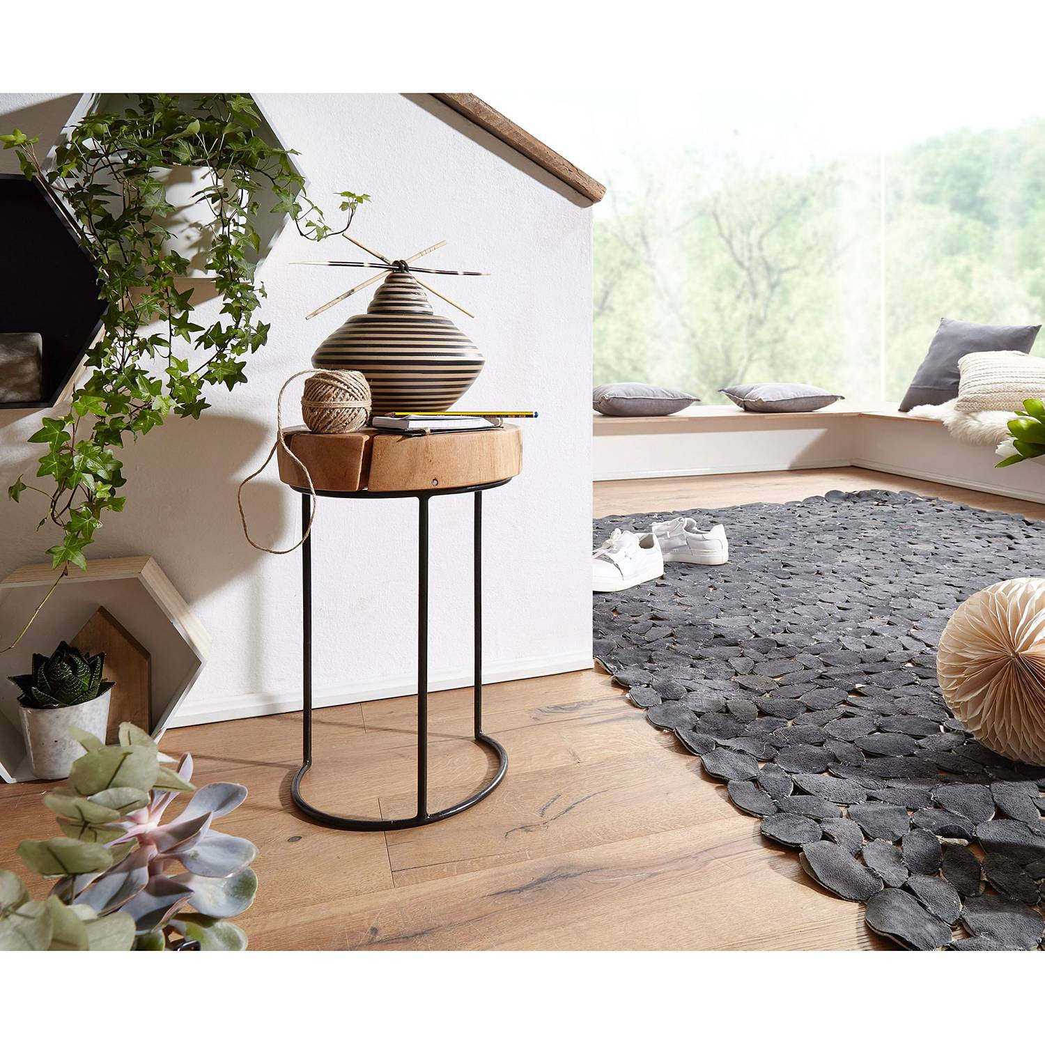 home24 Bijzettafel Palos, ronde houten bijzettafel, bruin