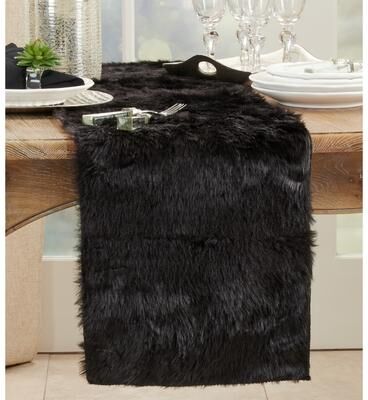 Saro Lifestyle Juneau Collection Faux Fur Table Runner