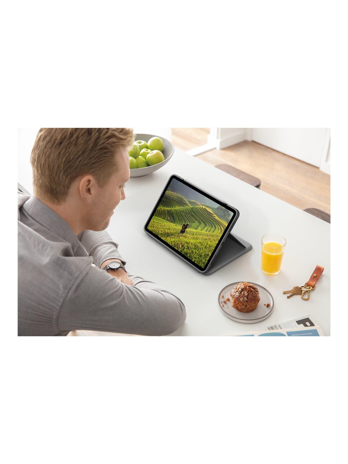 Logitech Folio Touch - Tastatur & Folio-Set - Französisch - Grau