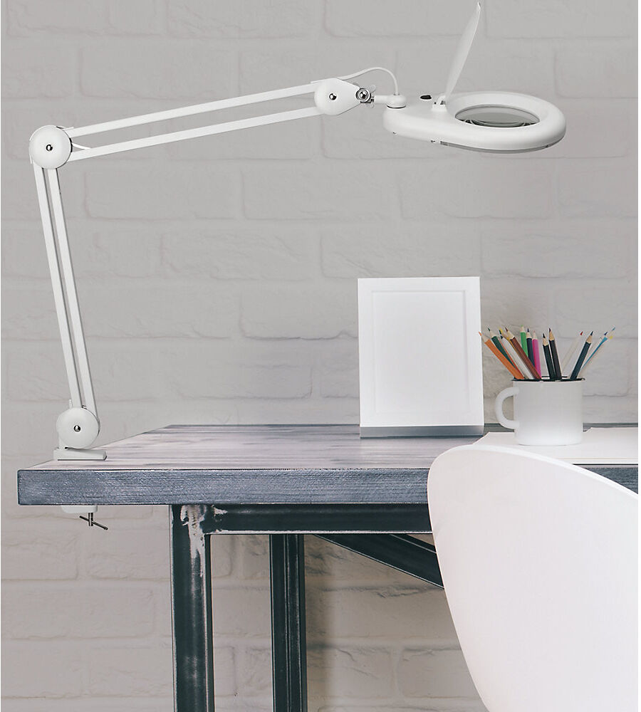 LED-Lupenleuchte MAULviso IP54, Armlänge 410 mm, mit Tischklemme, weiß MAUL